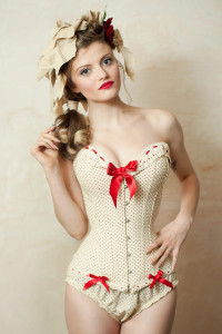 Ladies in Corsets 003
